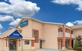 Travelodge Grand Rapids Michigan 2*