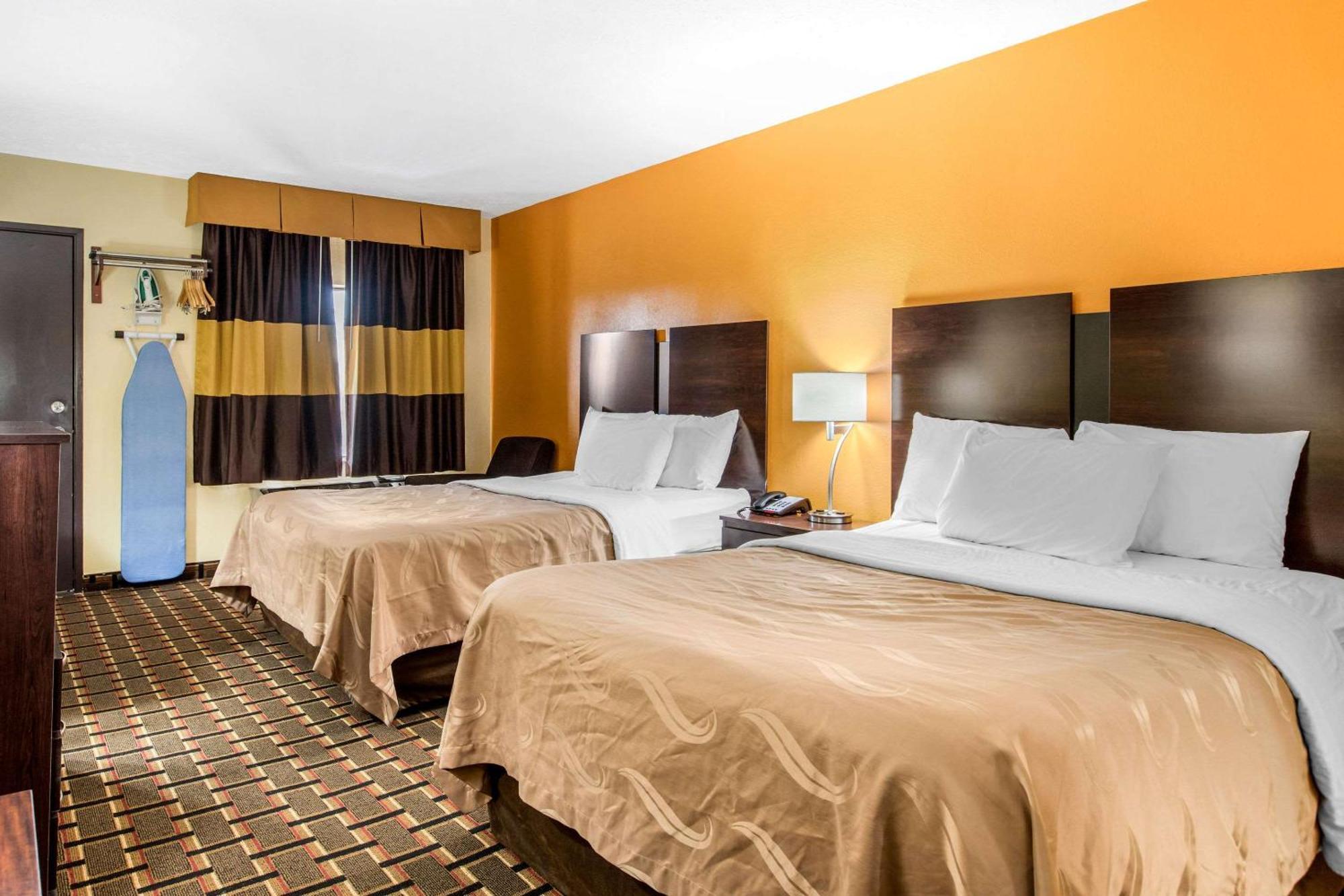 Quality Inn Grand Rapids Near Downtown Wyoming Exterior photo