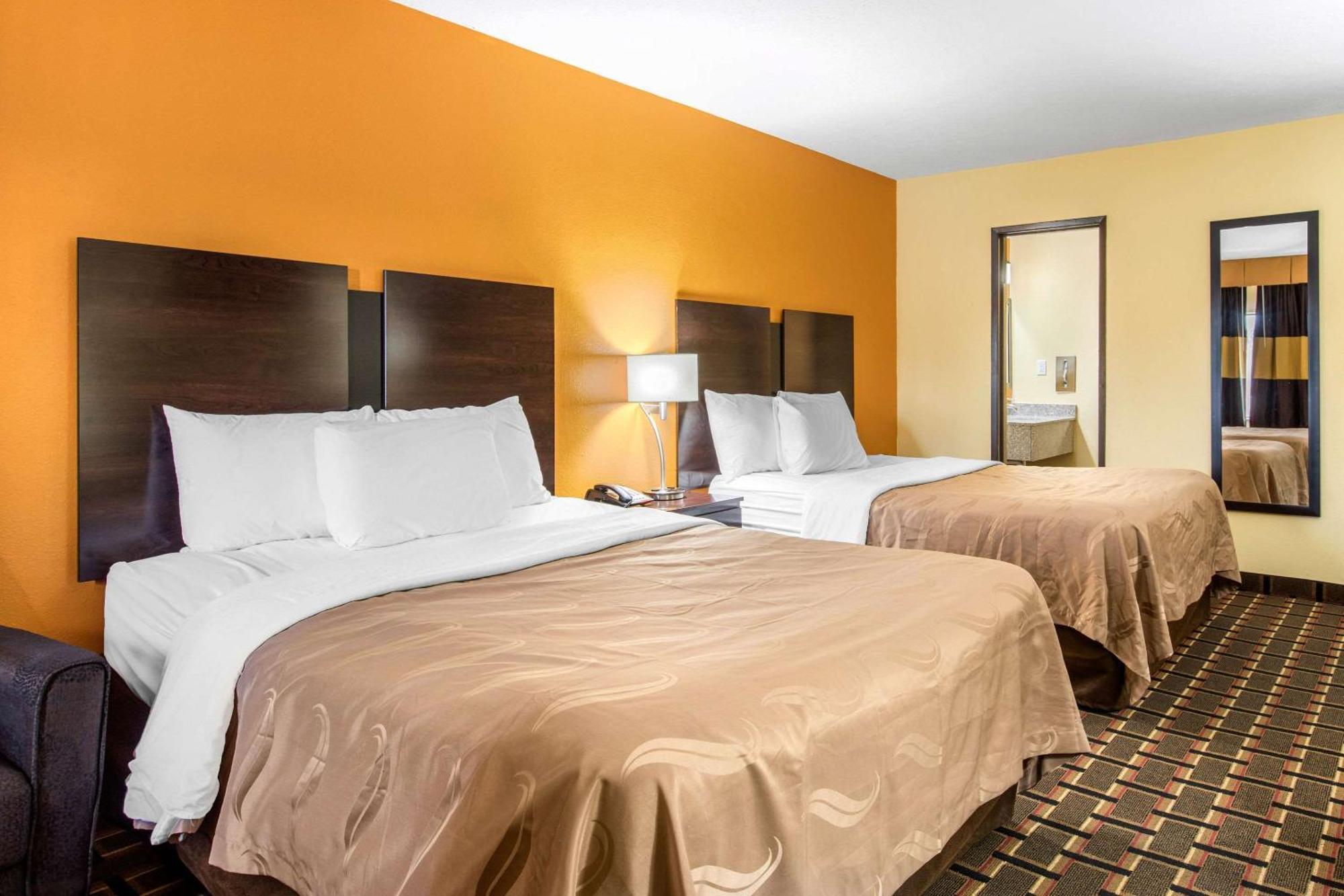 Quality Inn Grand Rapids Near Downtown Wyoming Exterior photo